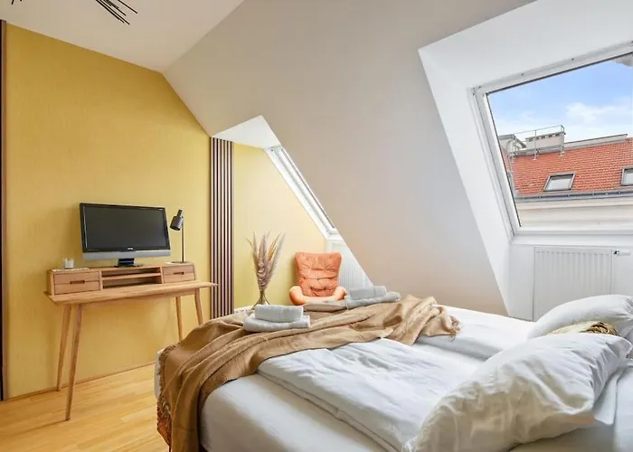 דירה Luxury Loft View - 4 Bedrooms - Gym - Near Centre - Schoenbrunn - Book Parking With Us וינה