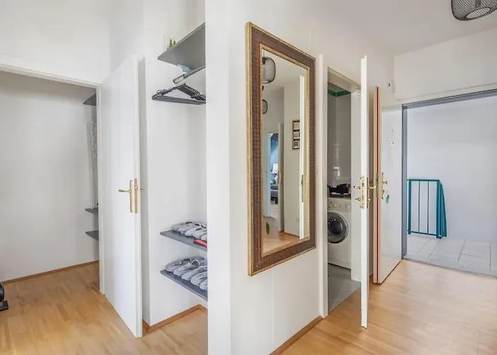 Luxury Loft View - 4 Bedrooms - Gym - Near Centre - Schoenbrunn - Book Parking With Us וינה