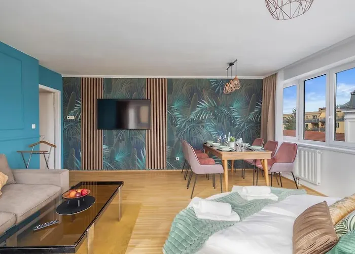 דירה Luxury Loft View - 4 Bedrooms - Gym - Near Centre - Schoenbrunn - Book Parking With Us *