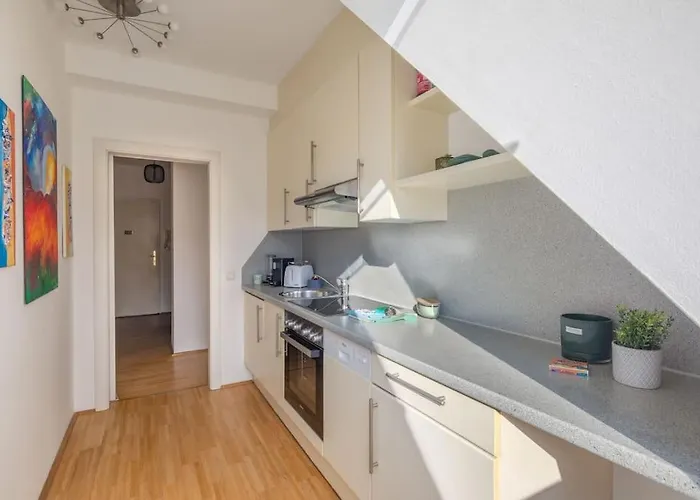 Luxury Loft View - 4 Bedrooms - Gym - Near Centre - Schoenbrunn - Book Parking With Us דירה
